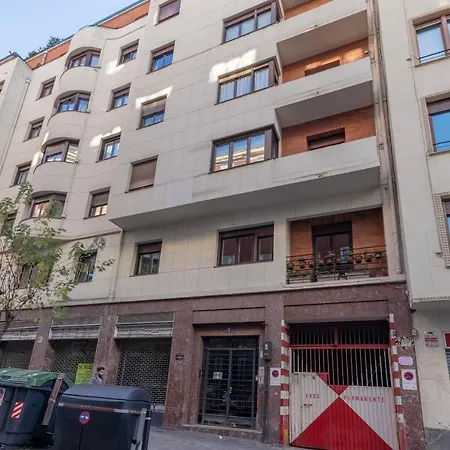 Recién Reformado En El Centro Parking * Bilbao