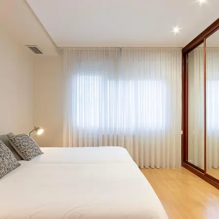 Akomodat En En El Centro De Con Parking