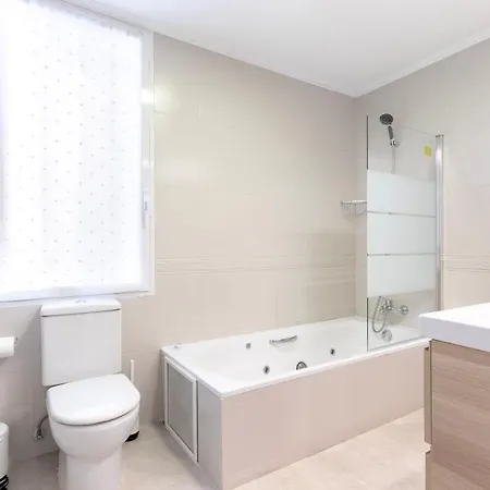 Akomodat En En El Centro De Con Parking