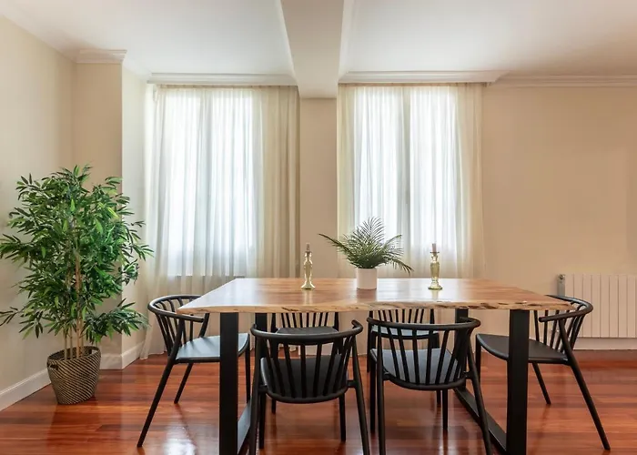 Akomodat En En El Centro De Con Parking Bilbao