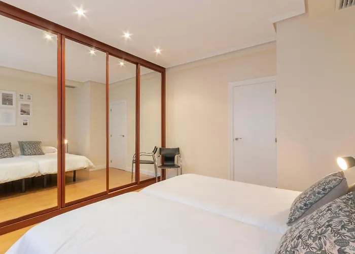 Akomodat En En El Centro De Con Parking