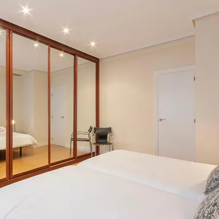 Akomodat En En El Centro De Con Parking