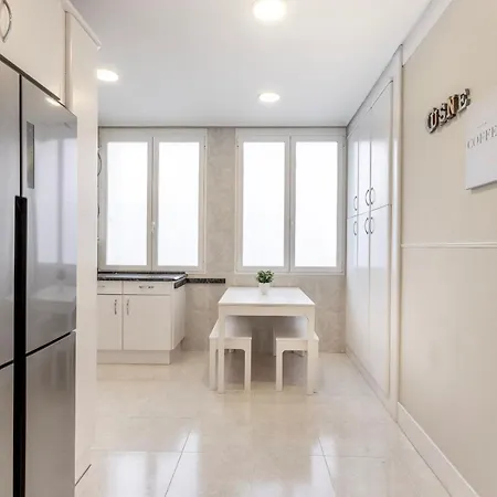 Lejlighed Akomodat En En El Centro De Con Parking *