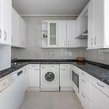 Appartement Akomodat En En El Centro De Con Parking